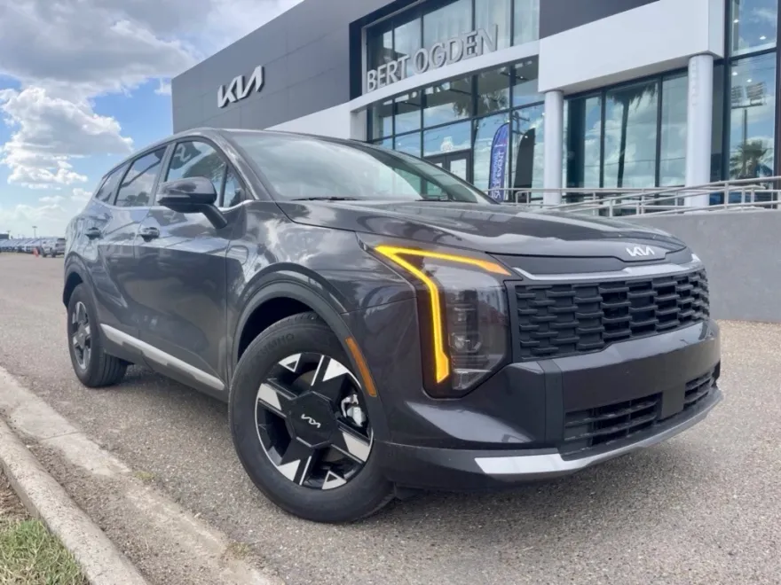 2026 Kia Sportage LX photo 1