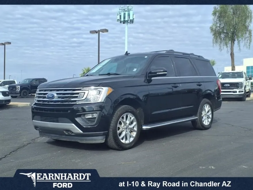 2021 Ford Expedition XLT photo 1