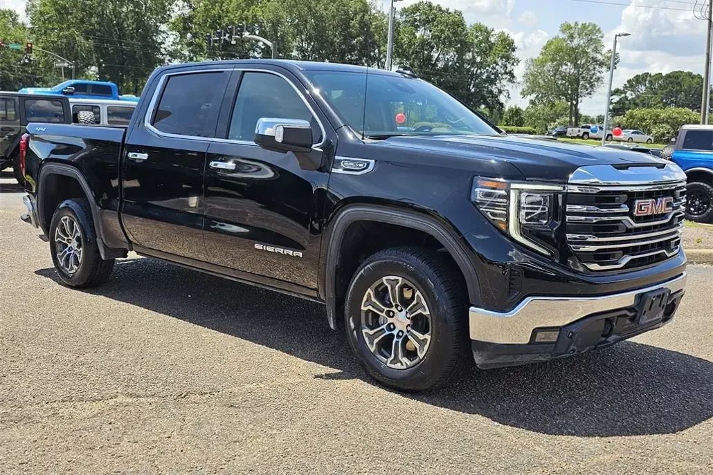 2024 Gmc Sierra 1500 SLT photo 1