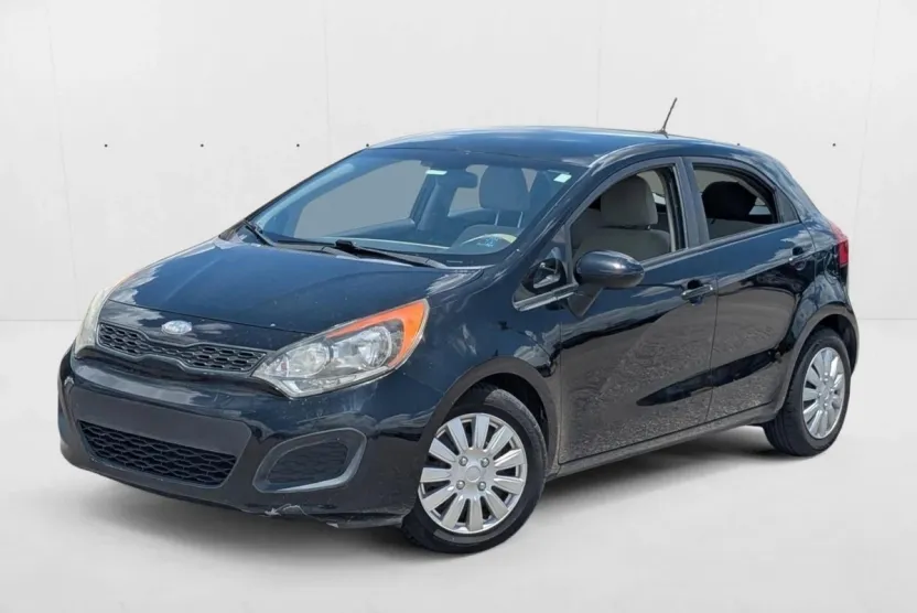 2013 Kia Rio LX photo 1