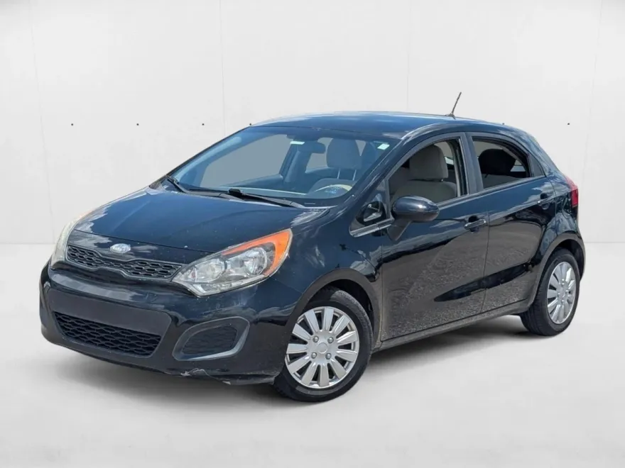 2013 Kia Rio LX photo 1