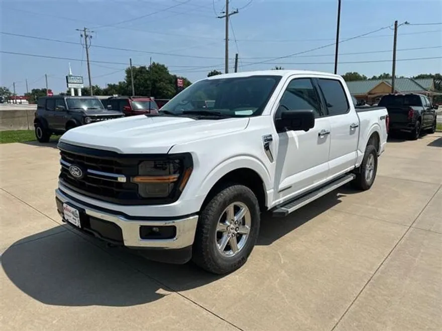 2024 Ford F-150 XLT photo 1