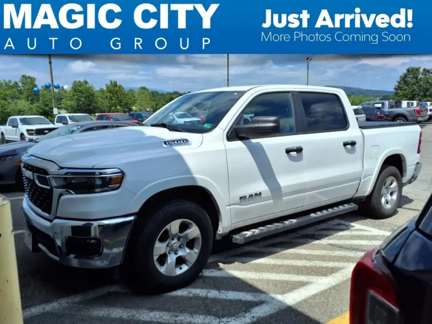 2025 Ram 1500 Big Horn photo 1
