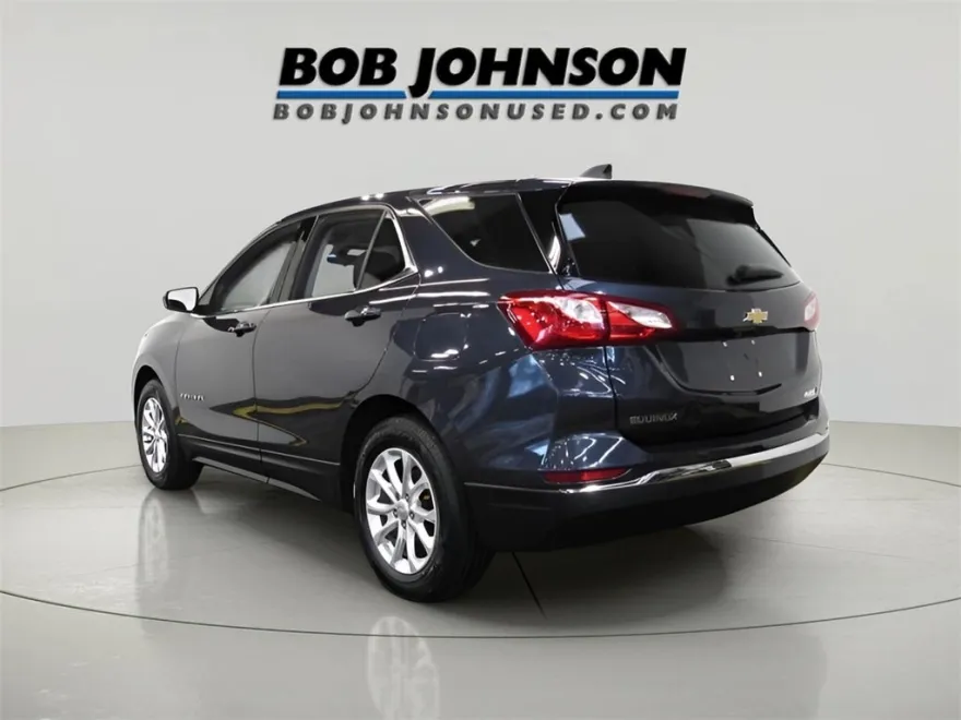 2019 Chevrolet Equinox LT photo 1