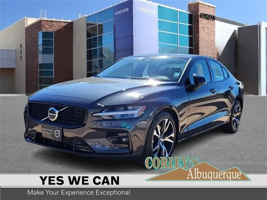 2025 Volvo S60 B5 Core photo 1