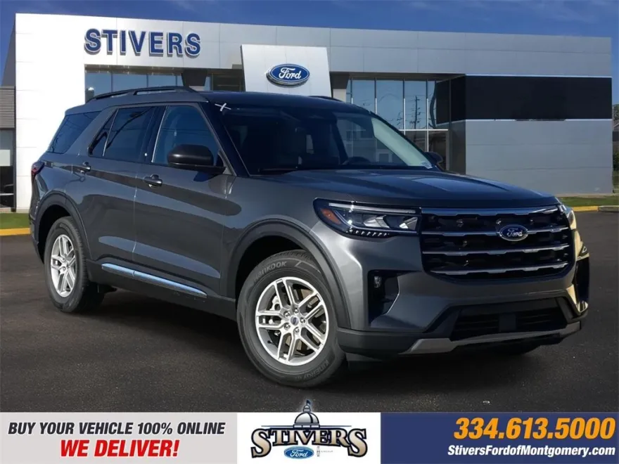 2025 Ford Explorer photo 1