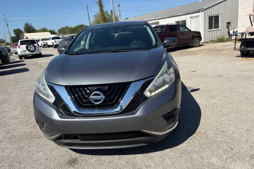 2018 Nissan Murano S photo 1