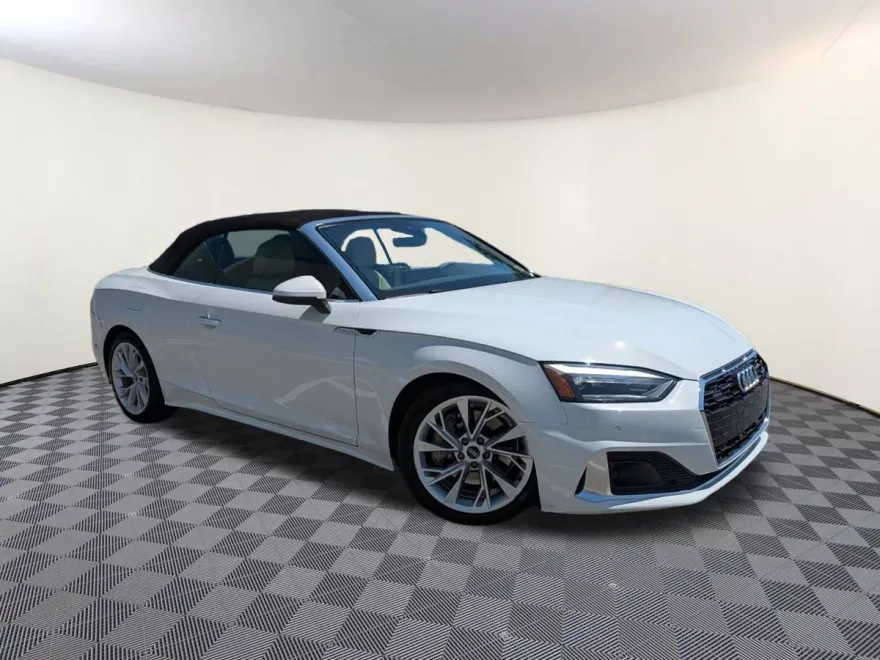 2022 Audi A5 45 Premium photo 1
