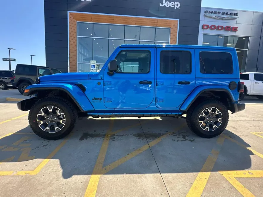2025 Jeep Wrangler Sahara photo 1