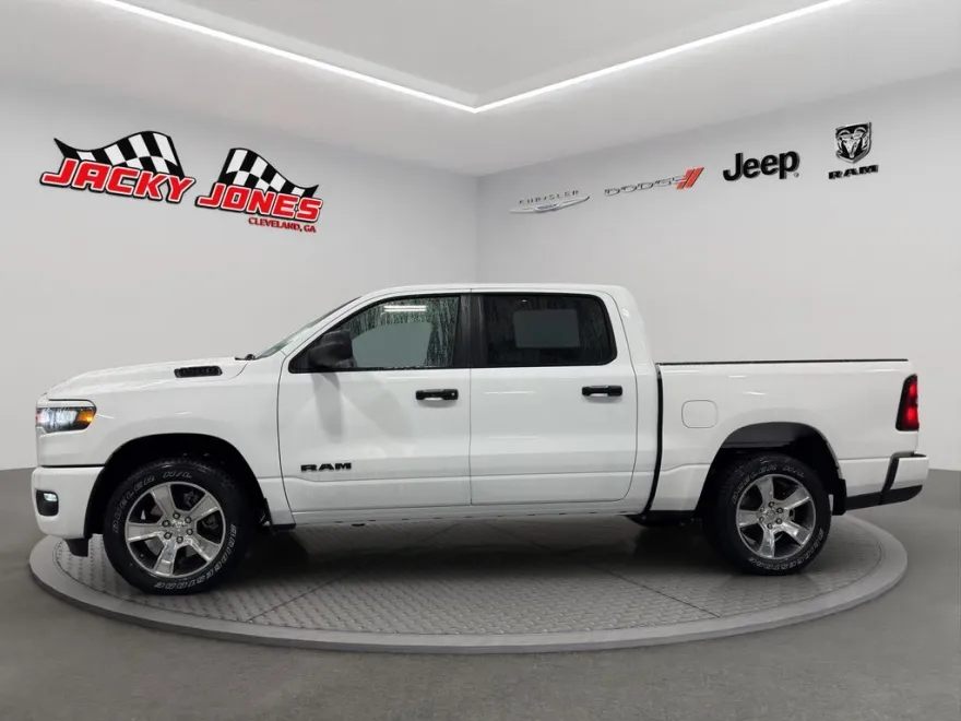 2026 Ram 1500 Express photo 1