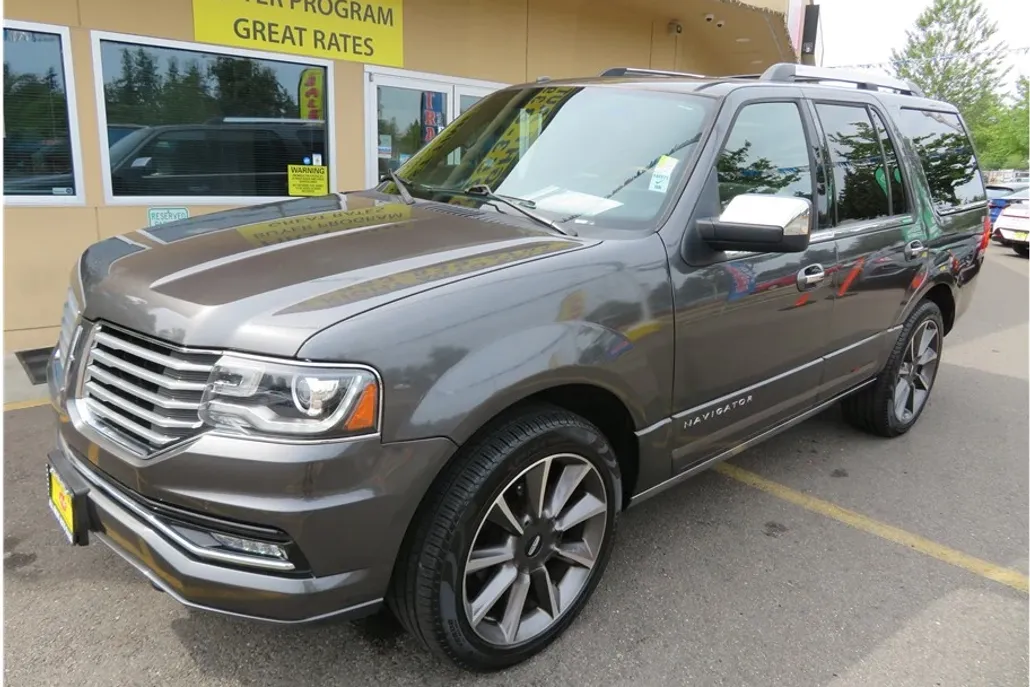 2017 Lincoln Navigator Reserve photo 1