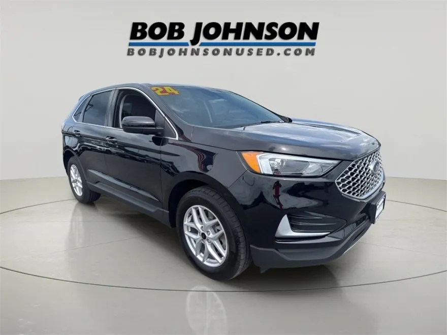 2024 Ford Edge SEL photo 1