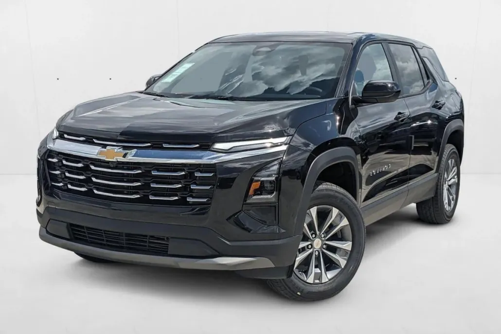 2026 Chevrolet Equinox LT photo 1