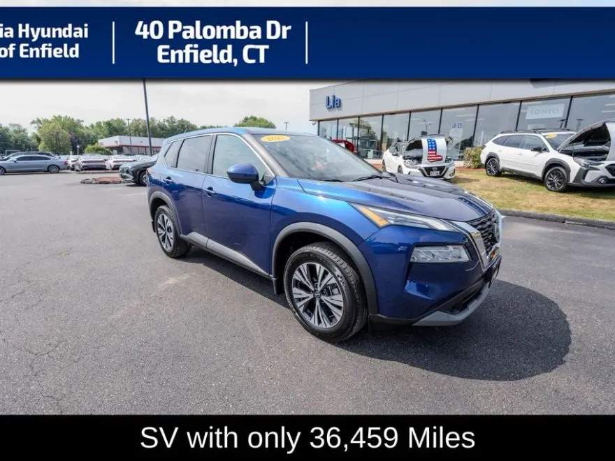 2023 Nissan Rogue SV photo 1