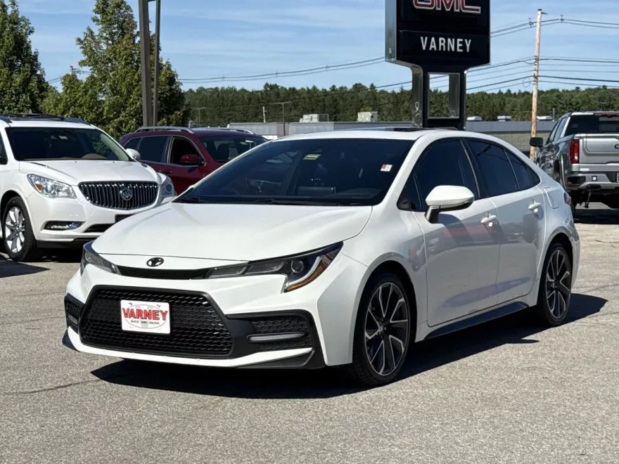 2020 Toyota Corolla SE photo 1