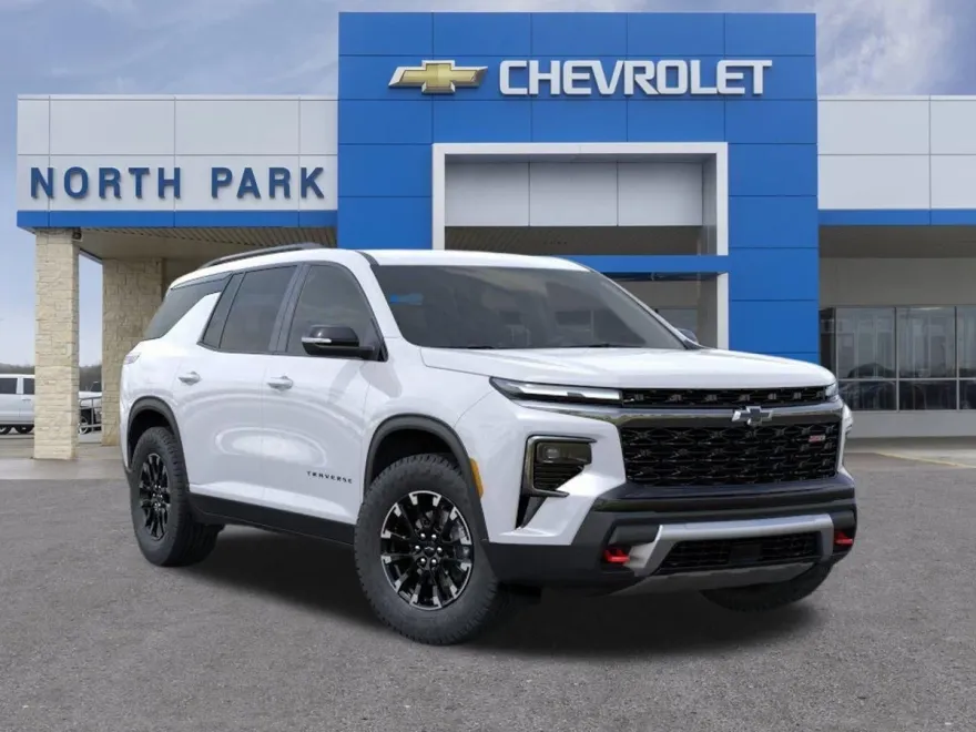 2026 Chevrolet Traverse Z71 photo 1