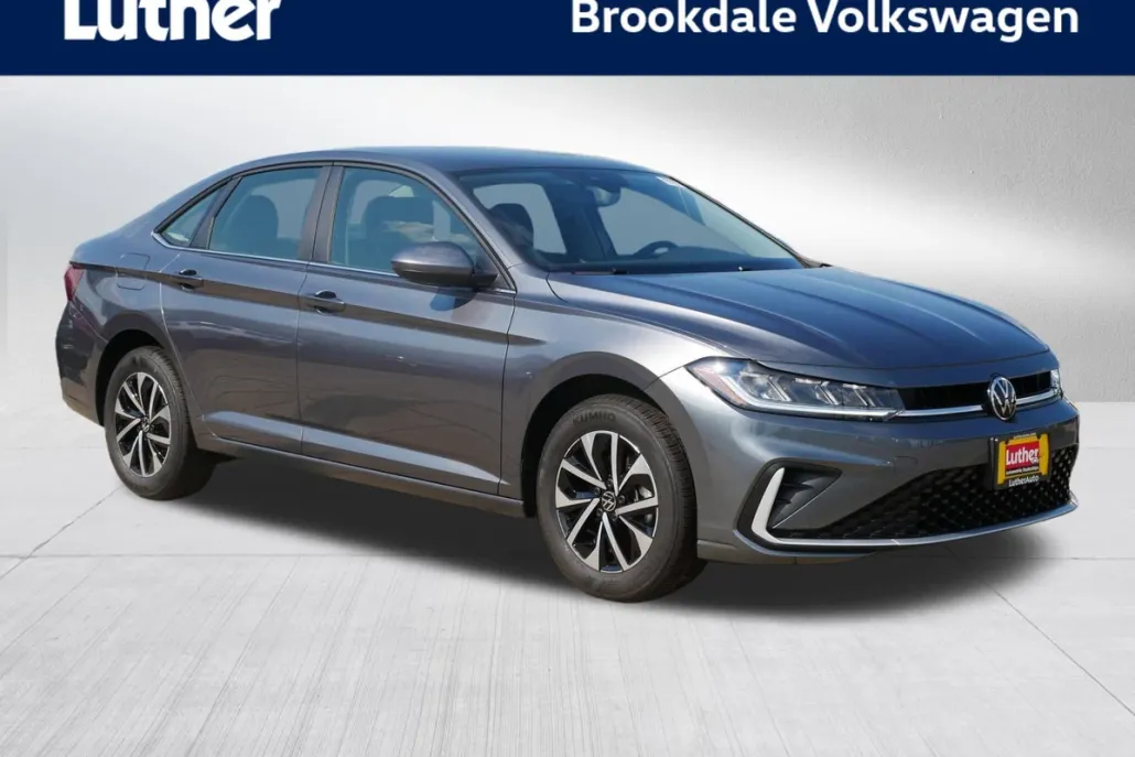 2025 Volkswagen Jetta S photo 1