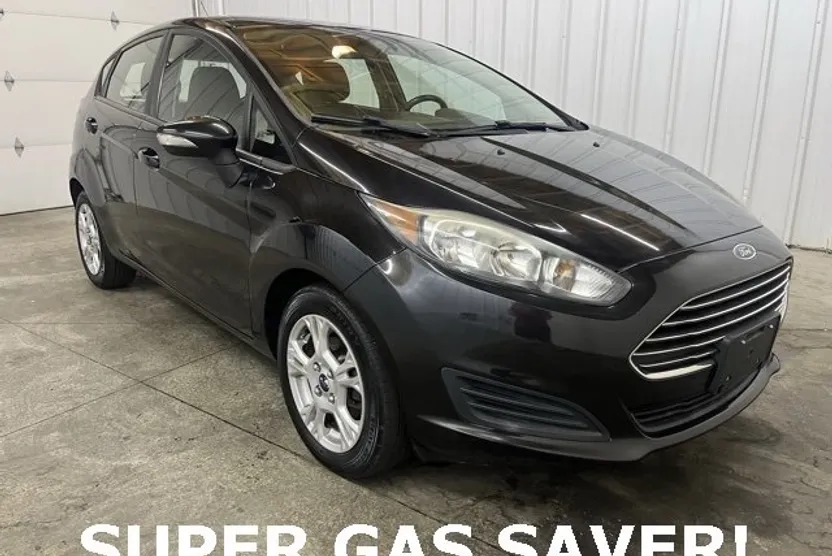 2014 Ford Fiesta SE photo 1