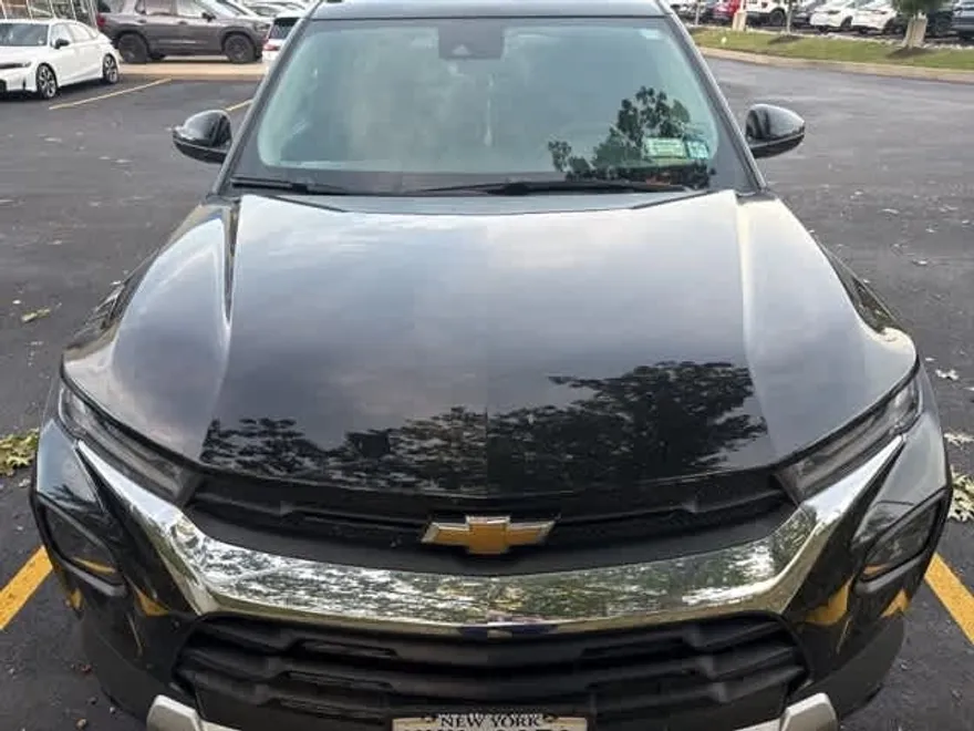 2022 Chevrolet Trailblazer LT photo 1