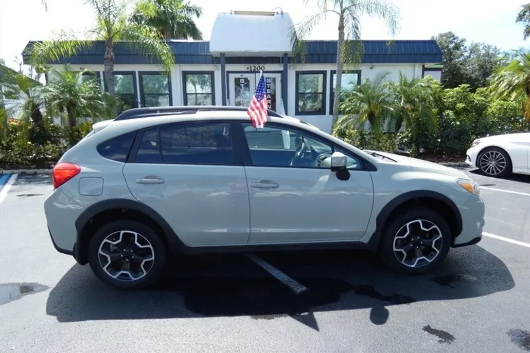 2014 Subaru Crosstrek 2.0i Premium photo 1