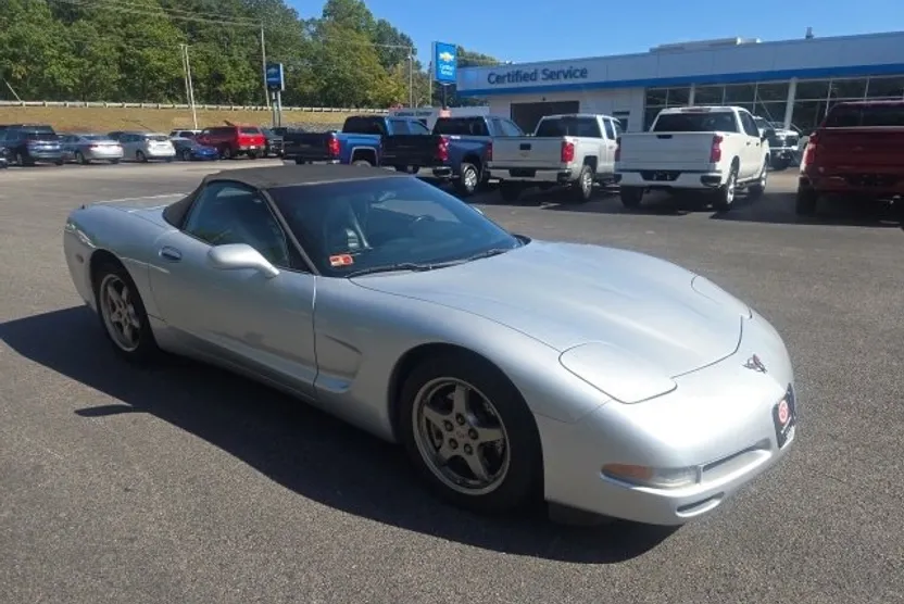 2001 Chevrolet Corvette Base photo 1