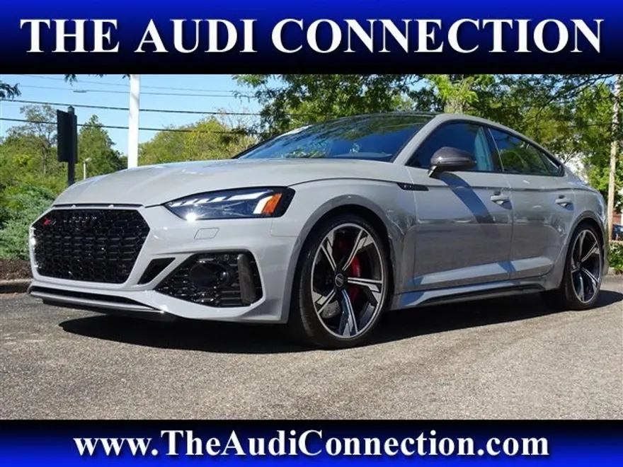 2025 Audi RS 5 Sportback photo 1