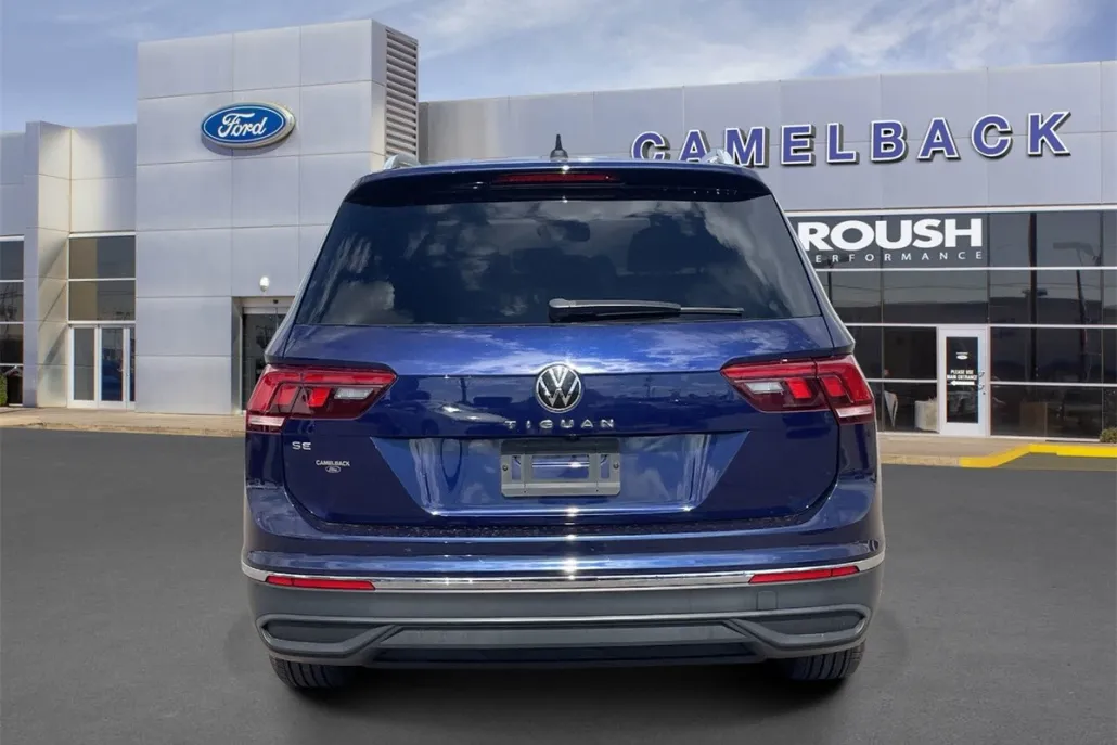 2022 Chevrolet Equinox LS photo 1