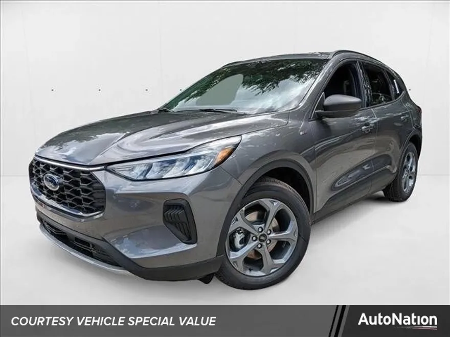 2025 Ford Escape ST-Line photo 1