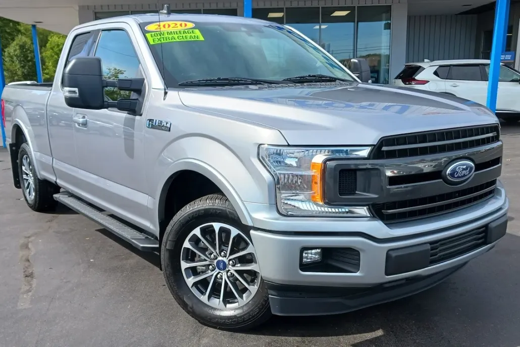 2020 Ford F-150 XLT photo 1