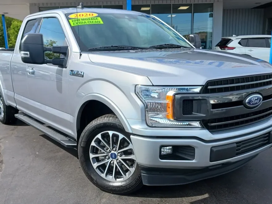 2020 Ford F-150 XLT photo 1