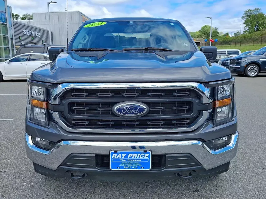 2023 Ford F-150 XLT photo 1