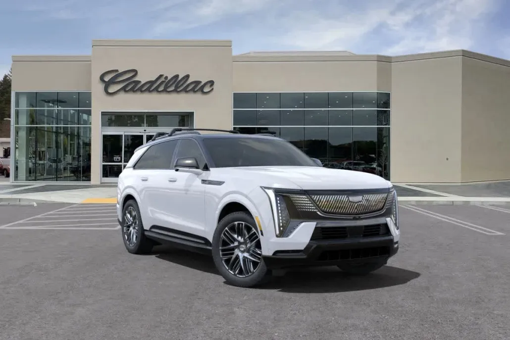 2025 Cadillac Escalade IQ Sport photo 1