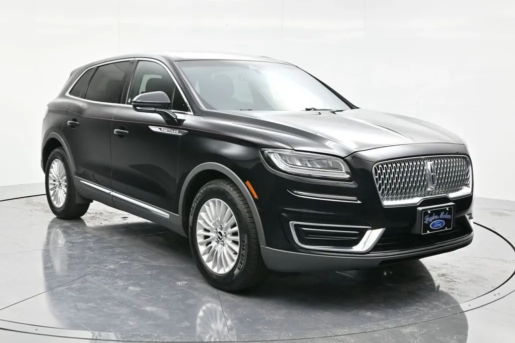 2019 Lincoln Nautilus Standard photo 1