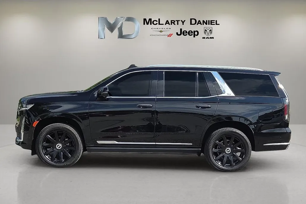 2021 Cadillac Escalade Premium Luxury Platinum photo 1