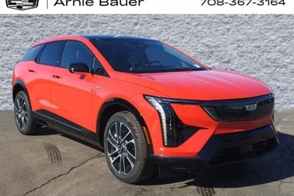 2025 Cadillac Optiq Sport photo 1
