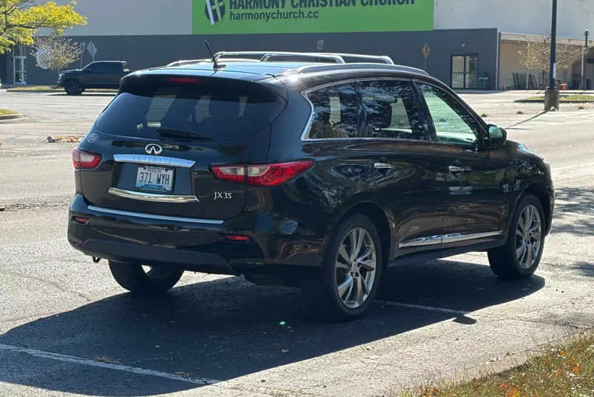 2013 Infiniti JX35 photo 1