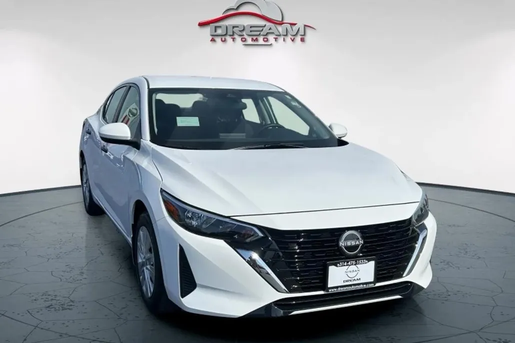 2025 Nissan Sentra S photo 1