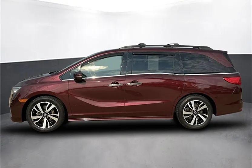 2020 Honda Odyssey Elite photo 1