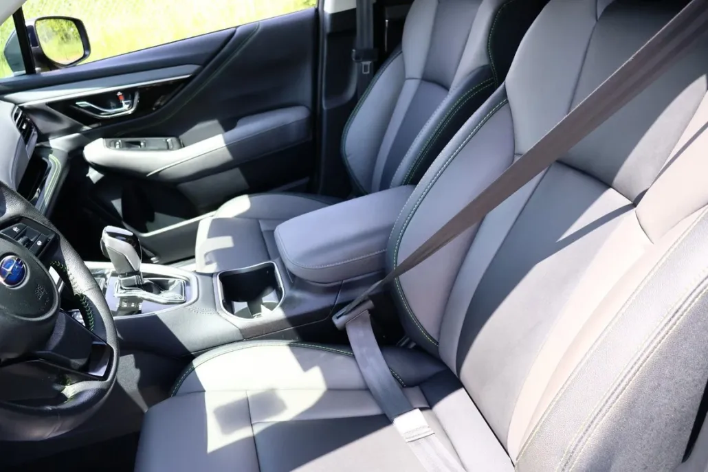 2024 Subaru Outback Onyx Edition photo 1