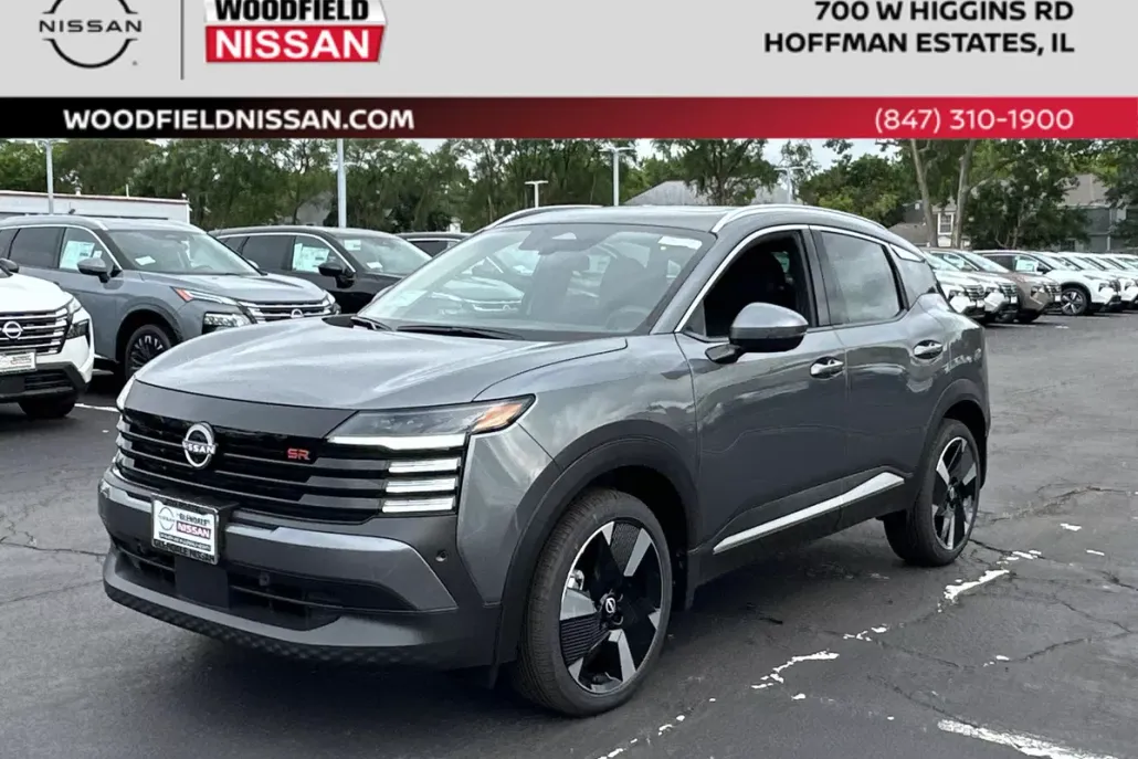 2025 Nissan Kicks SR photo 1