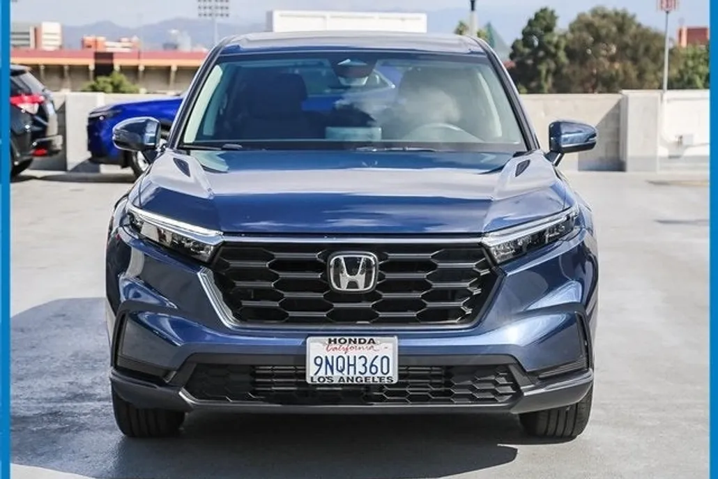 2025 Honda CR-V LX photo 1