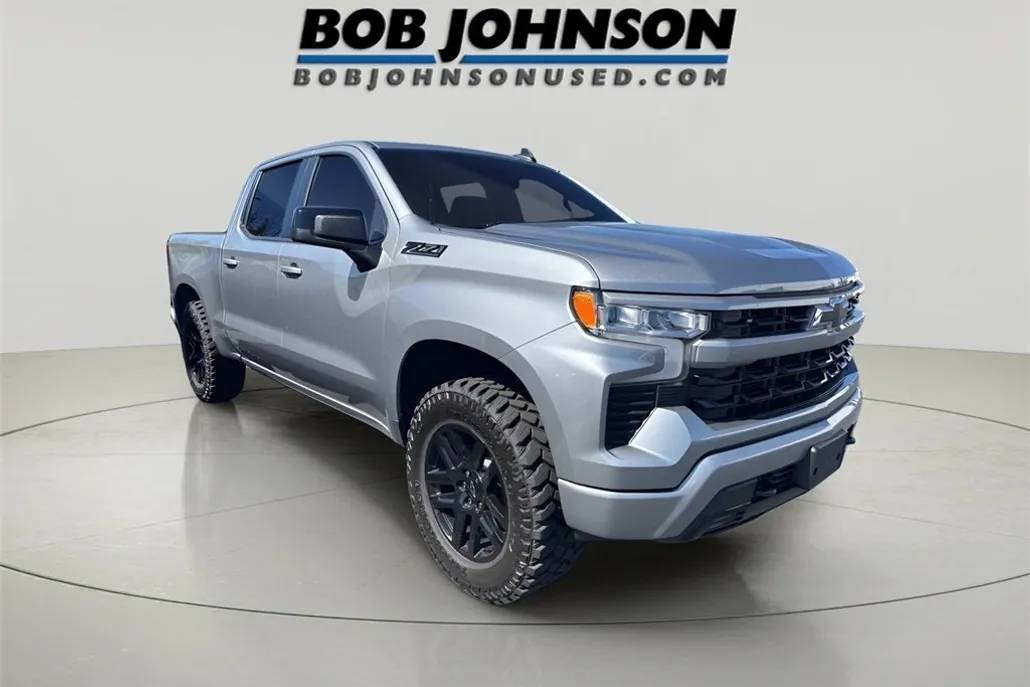 2024 Chevrolet Silverado 1500 RST photo 1