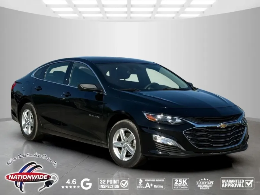2023 Chevrolet Malibu LS photo 1