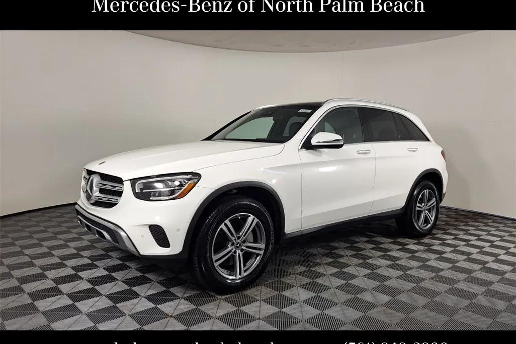 2022 Mercedes Benz GLC 300 photo 1