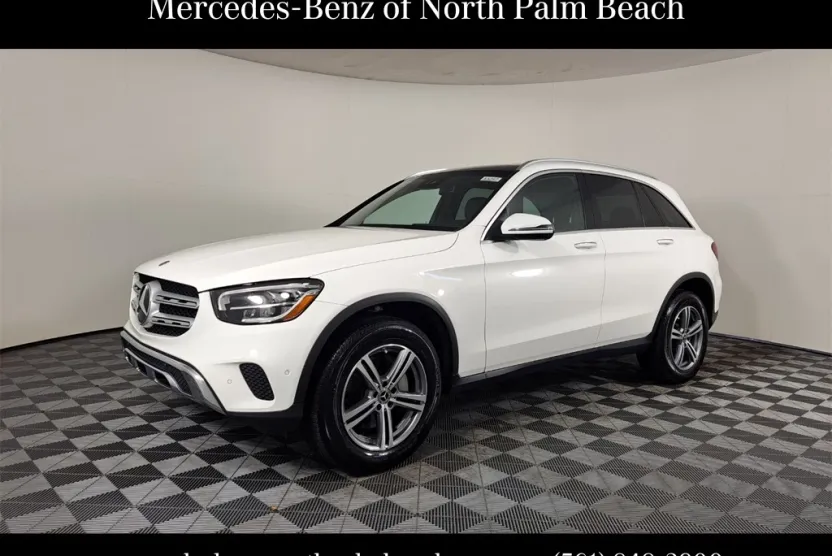 2022 Mercedes Benz GLC 300 photo 1