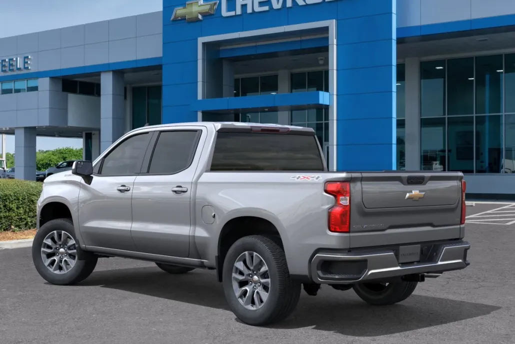 2026 Chevrolet Silverado 1500 LT photo 1