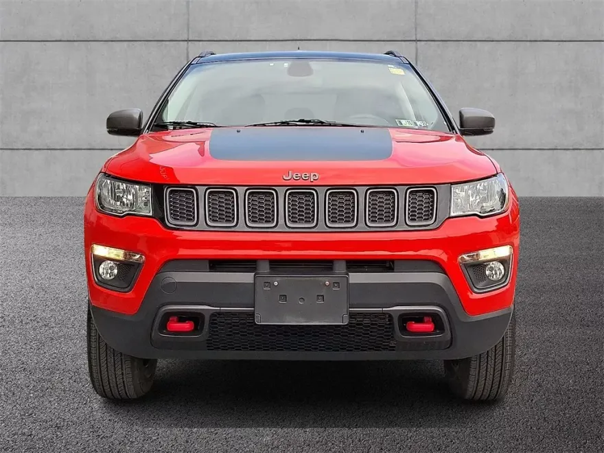 2020 Jeep Compass Trailhawk photo 1