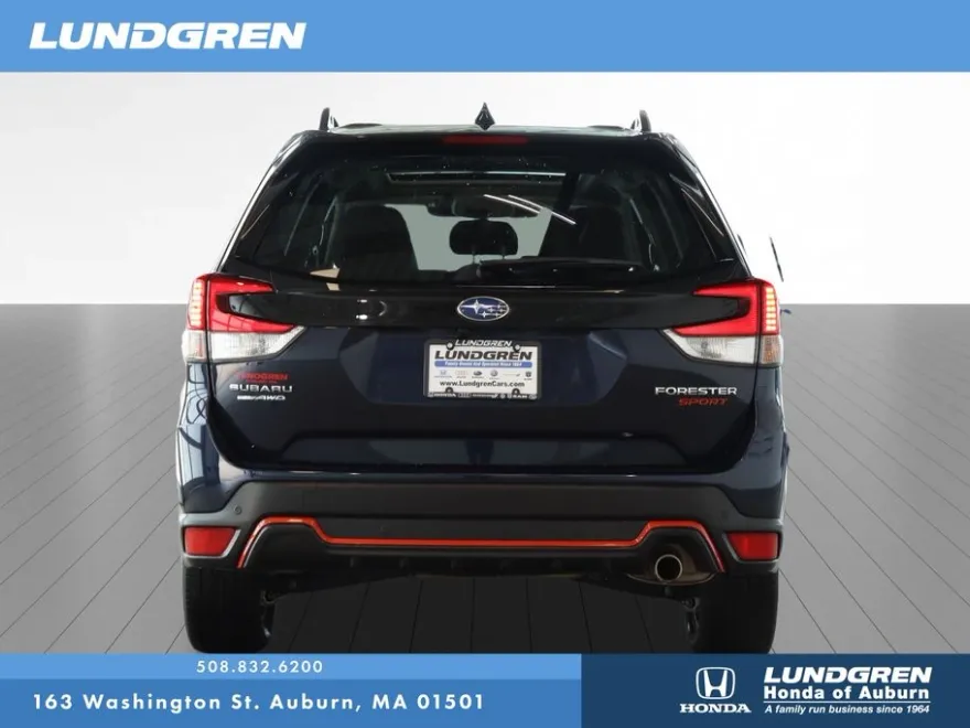 2022 Subaru Forester Sport photo 1