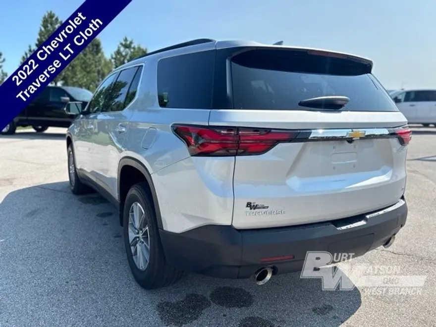 2022 Chevrolet Traverse 1LT photo 1
