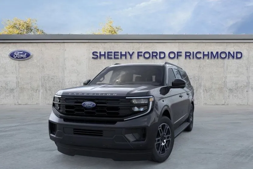 2025 Ford Expedition MAX photo 1
